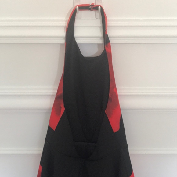 Dress - Picture 5 of 7